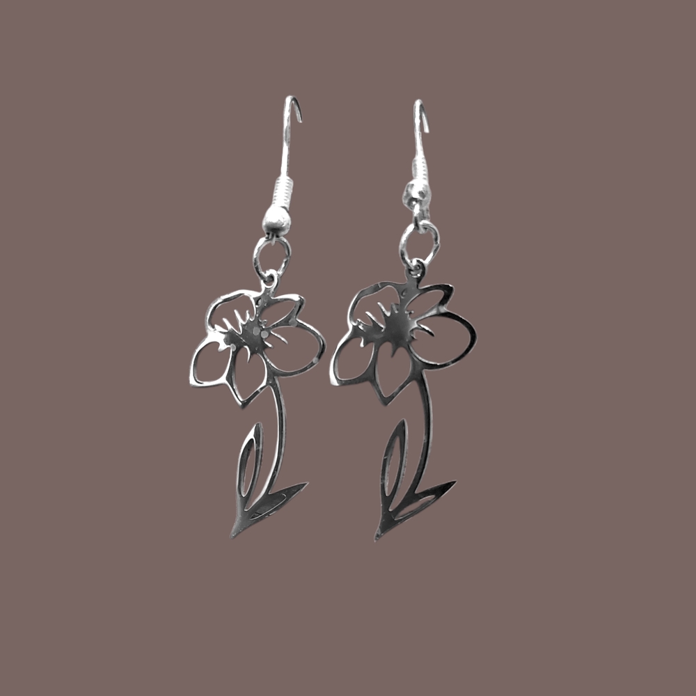 Chic Silver Floral Drop Earrings
